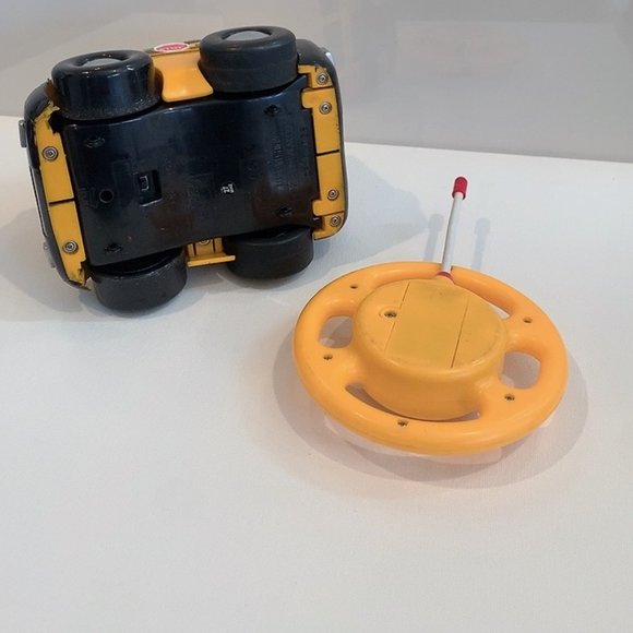 School Bus RC Toy Car For Kids With Steering Wheel Remote - Picture 6 of 6